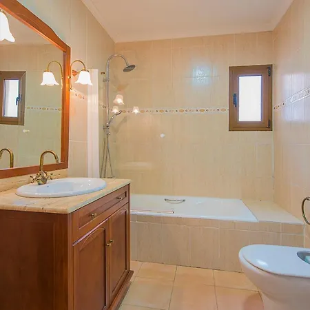 Fabiola - Plusholidays Calpe